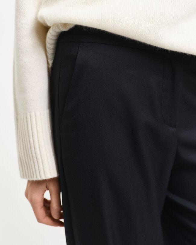 Cal&ccedil;as Straight