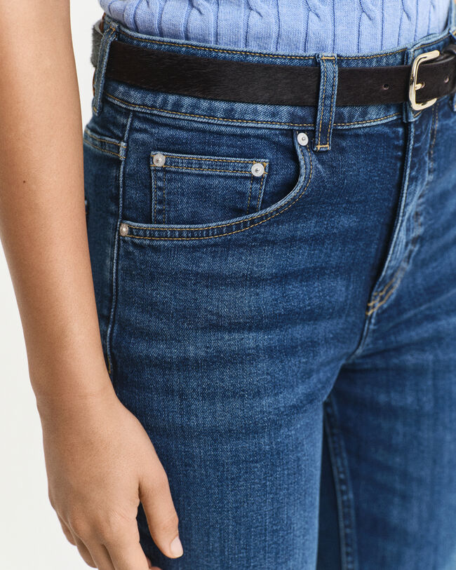 Calças de ganga evasê slim fit