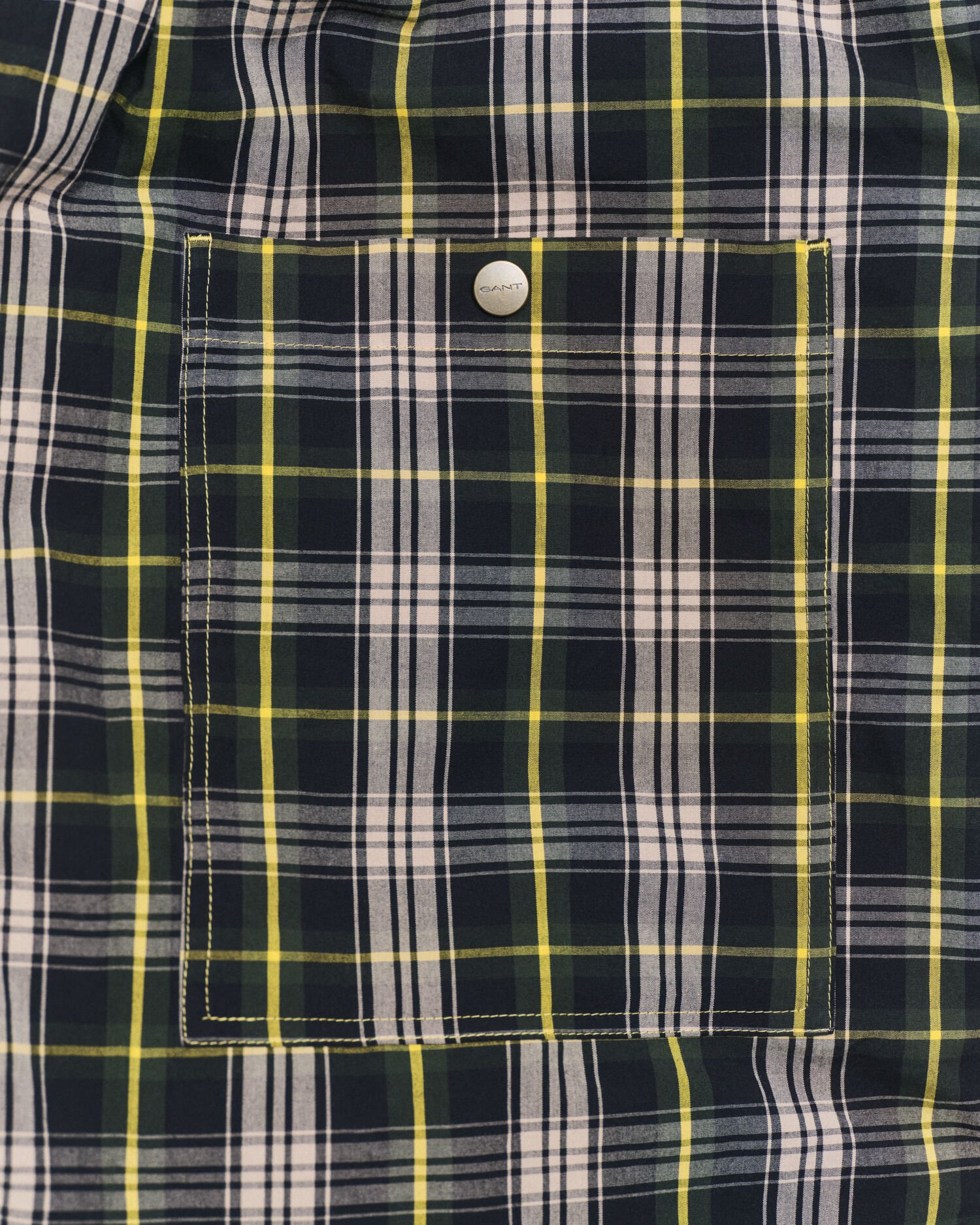 Casaco rústico com acabamento encerado