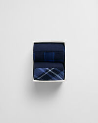 Caixa de presente com pack de dois pares de meias com padrão de xadrez