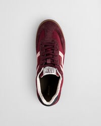 Ténis em camurça Beylana