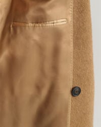 Sobretudo em lã oversized