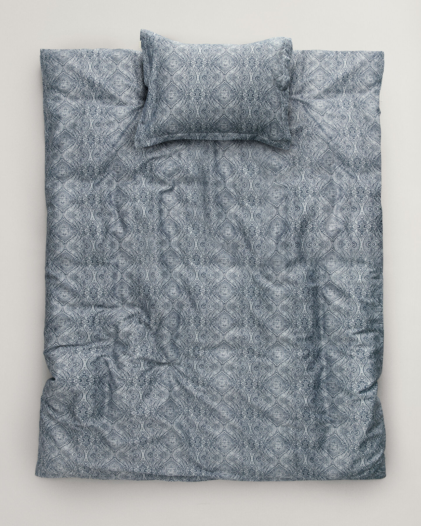 Conjunto de cama individual com padrão paisley clássico