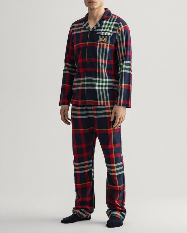 Pijama de flanela com padrão tartan