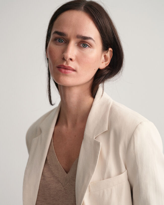 Colete com decote em V em mistura de linho