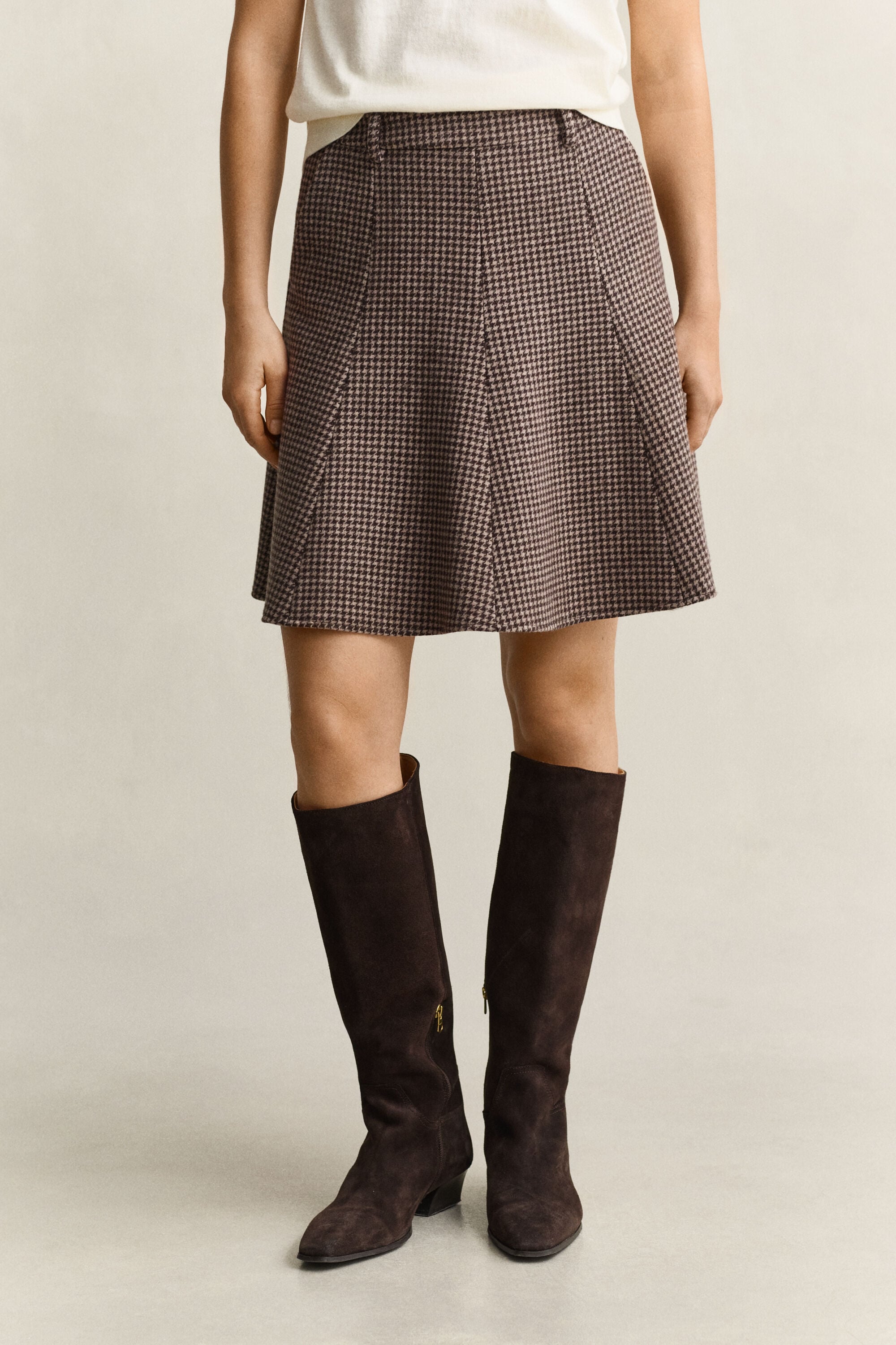 Saia evasé com padrão Houndstooth
