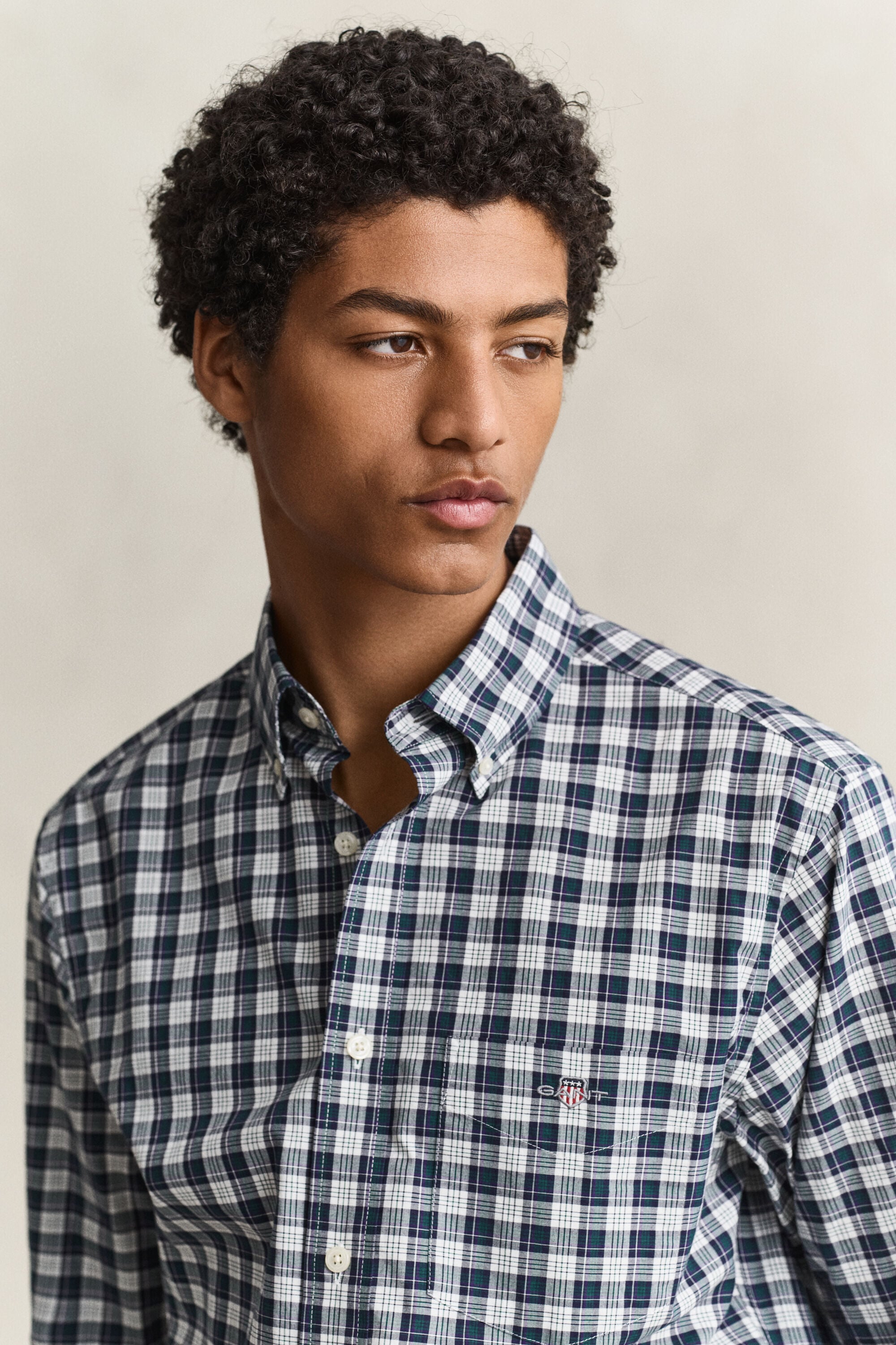 Camisa de popelina com padrão de xadrez