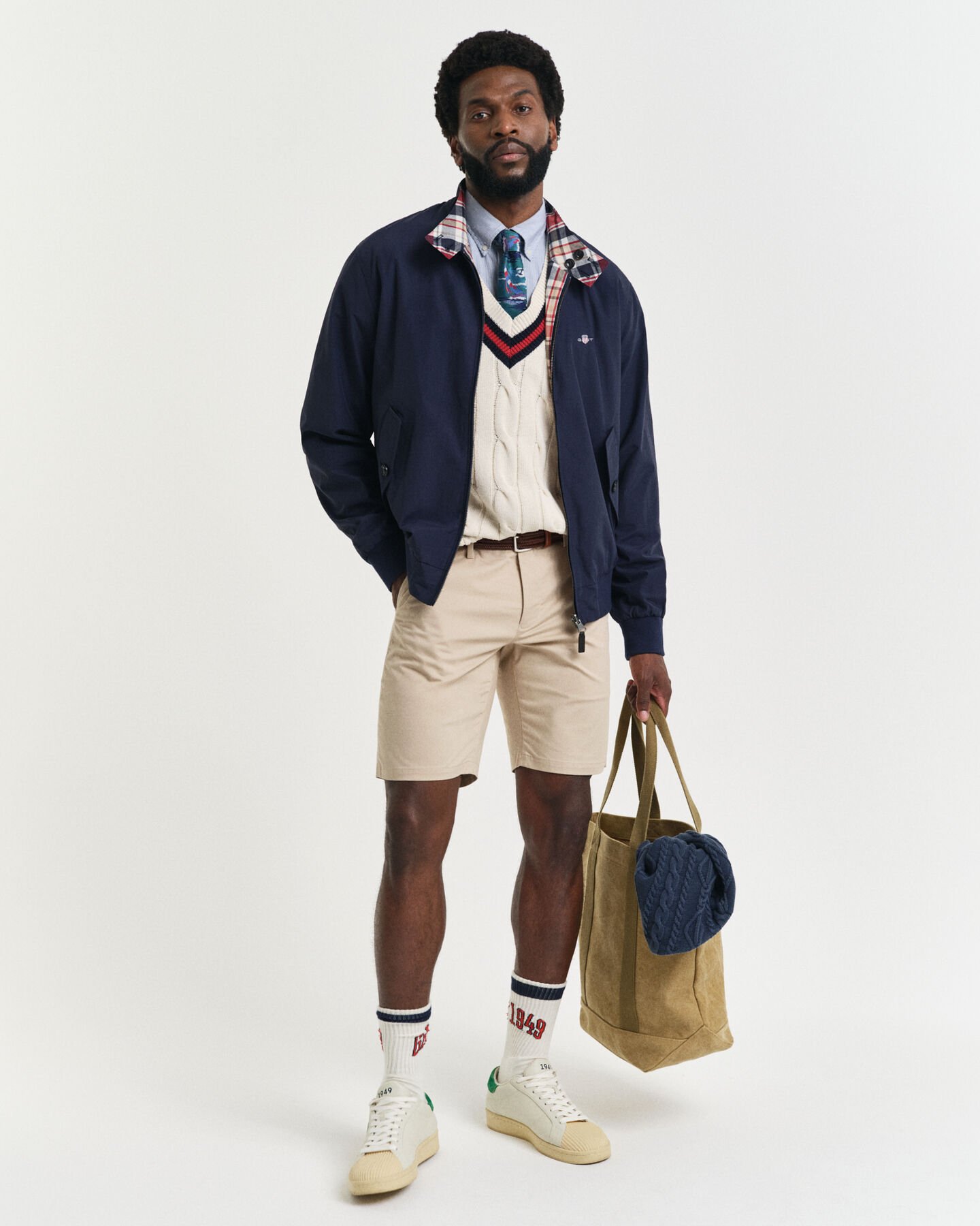 Calções desportivos slim fit