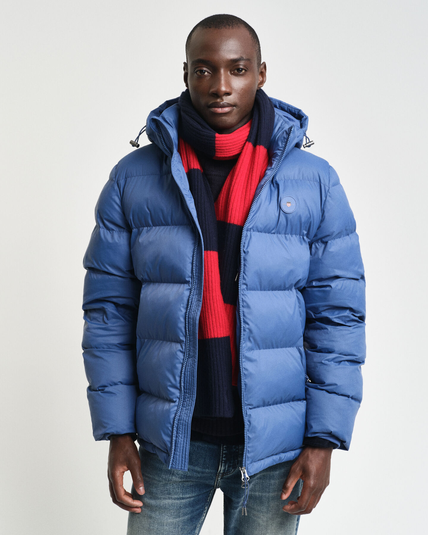 Cachecol de malha às riscas