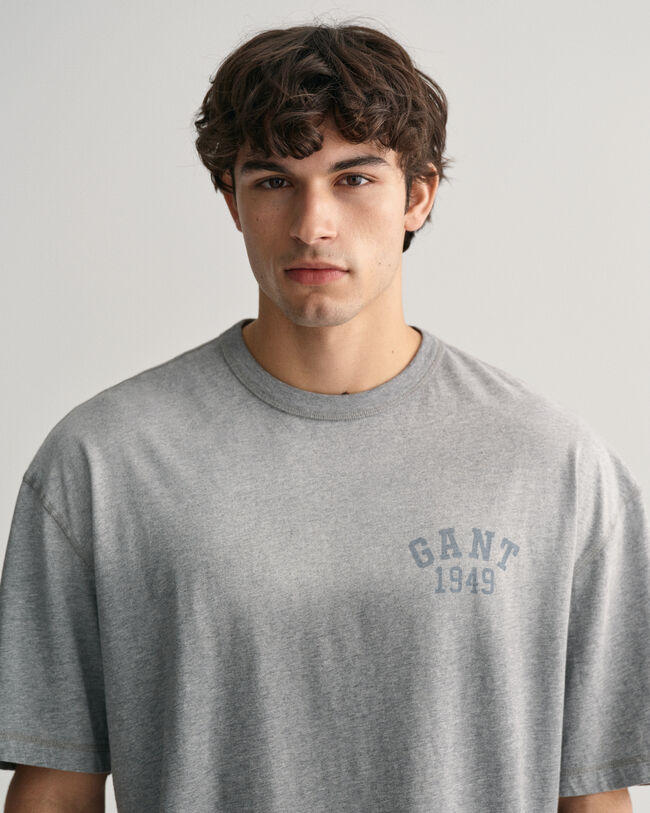 T-shirt com efeito desgastado