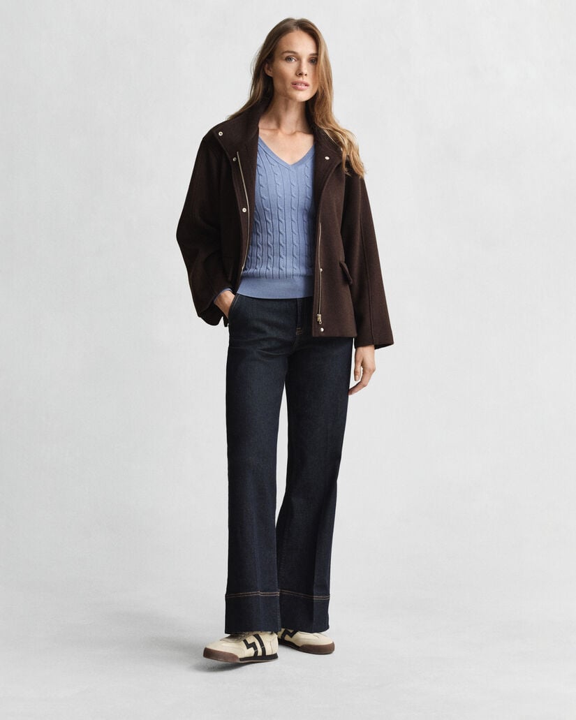 Camisola de malha entrançada com decote em V em algodão com elastano