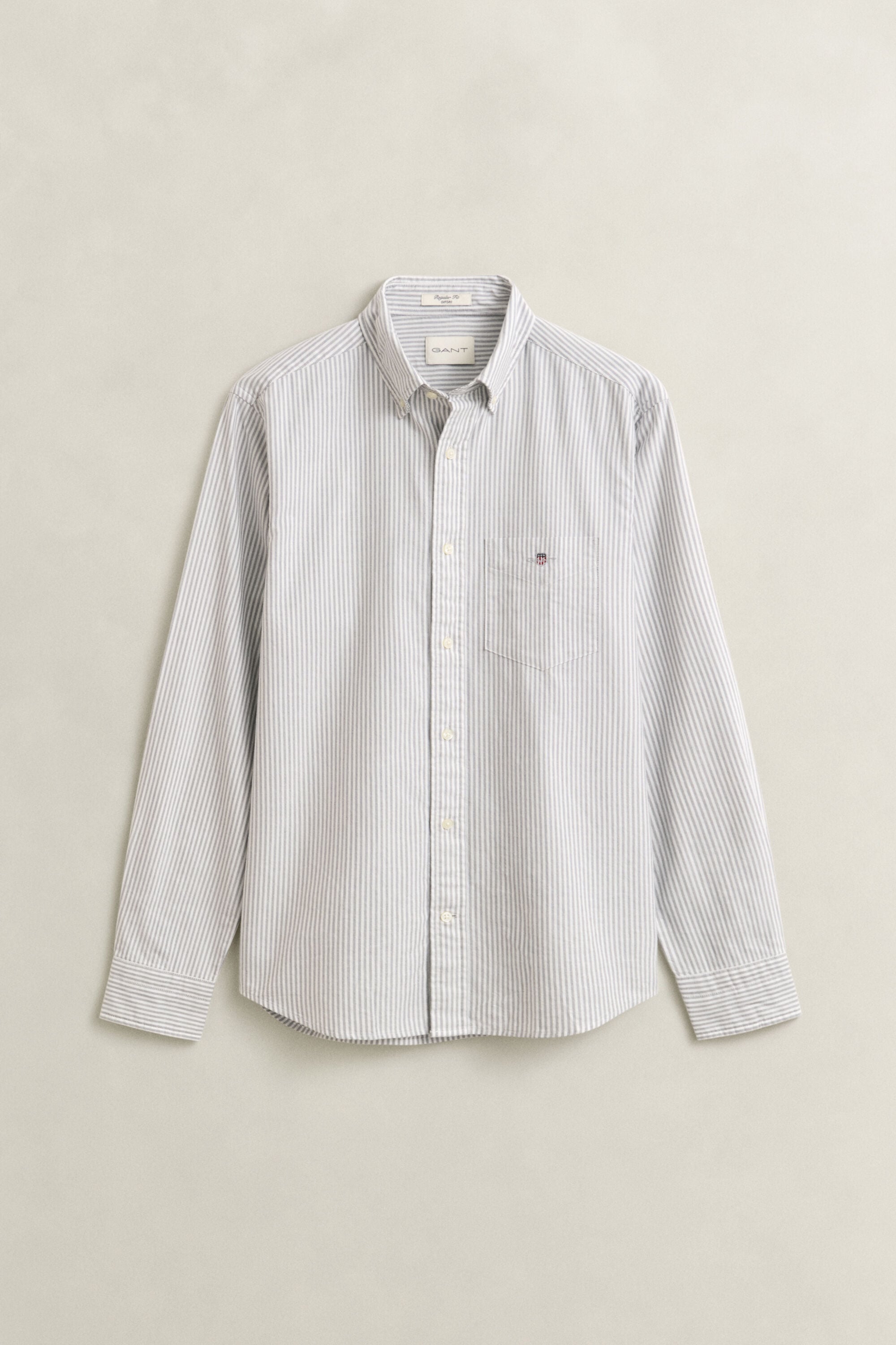 Camisa Oxford às riscas finas Classic