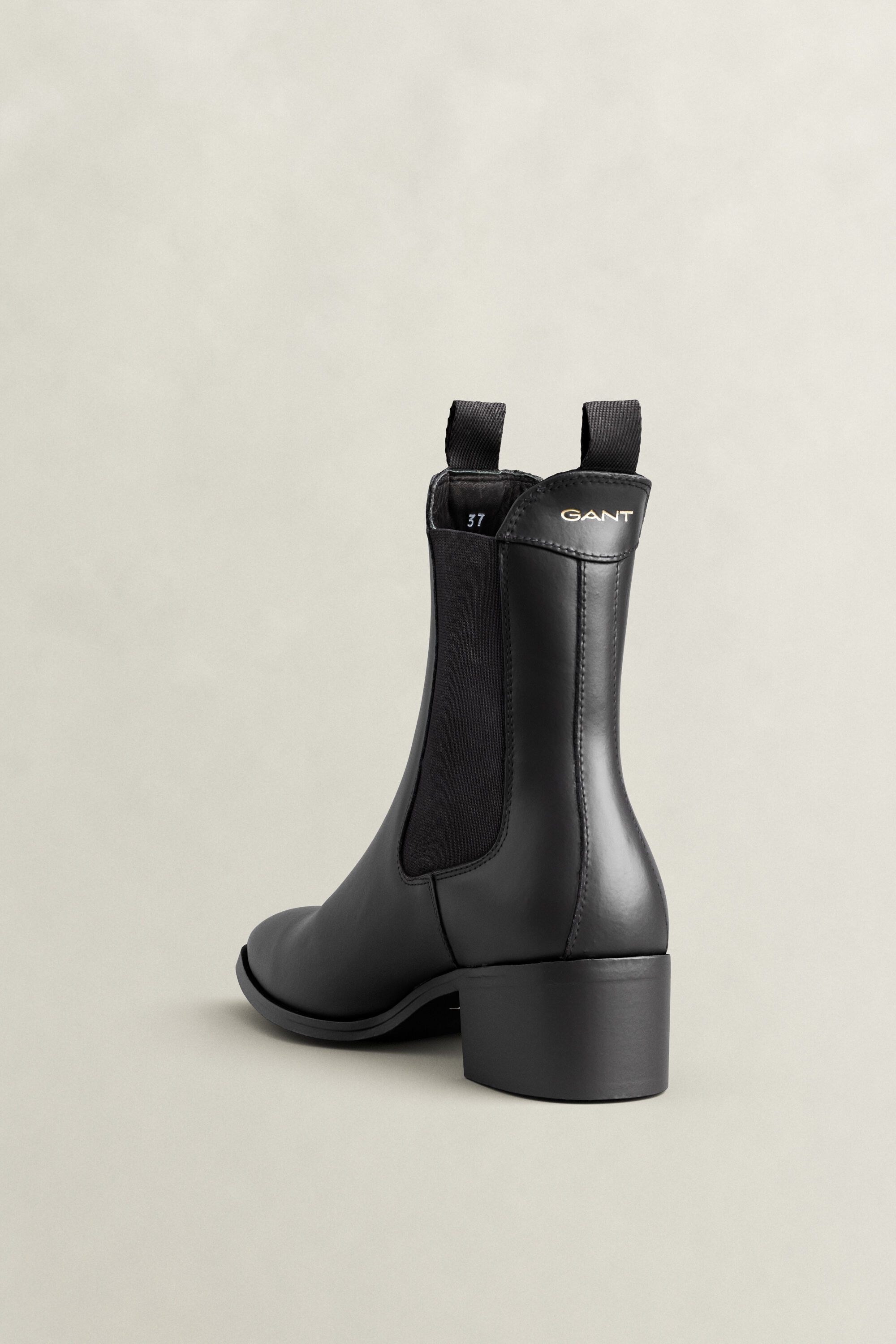 Botas Chelsea em pele St Broomly