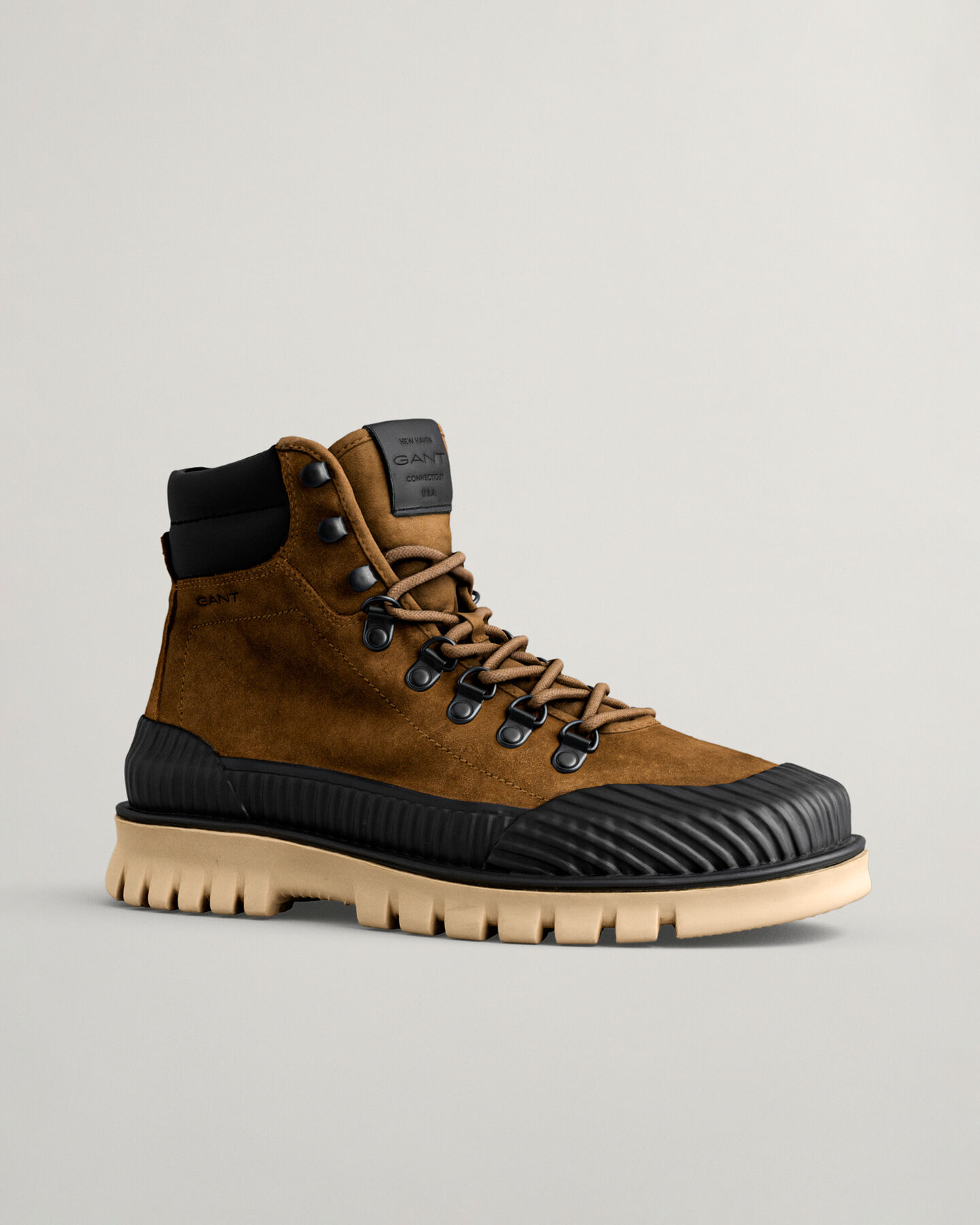 Botas de cano médio Nebrada