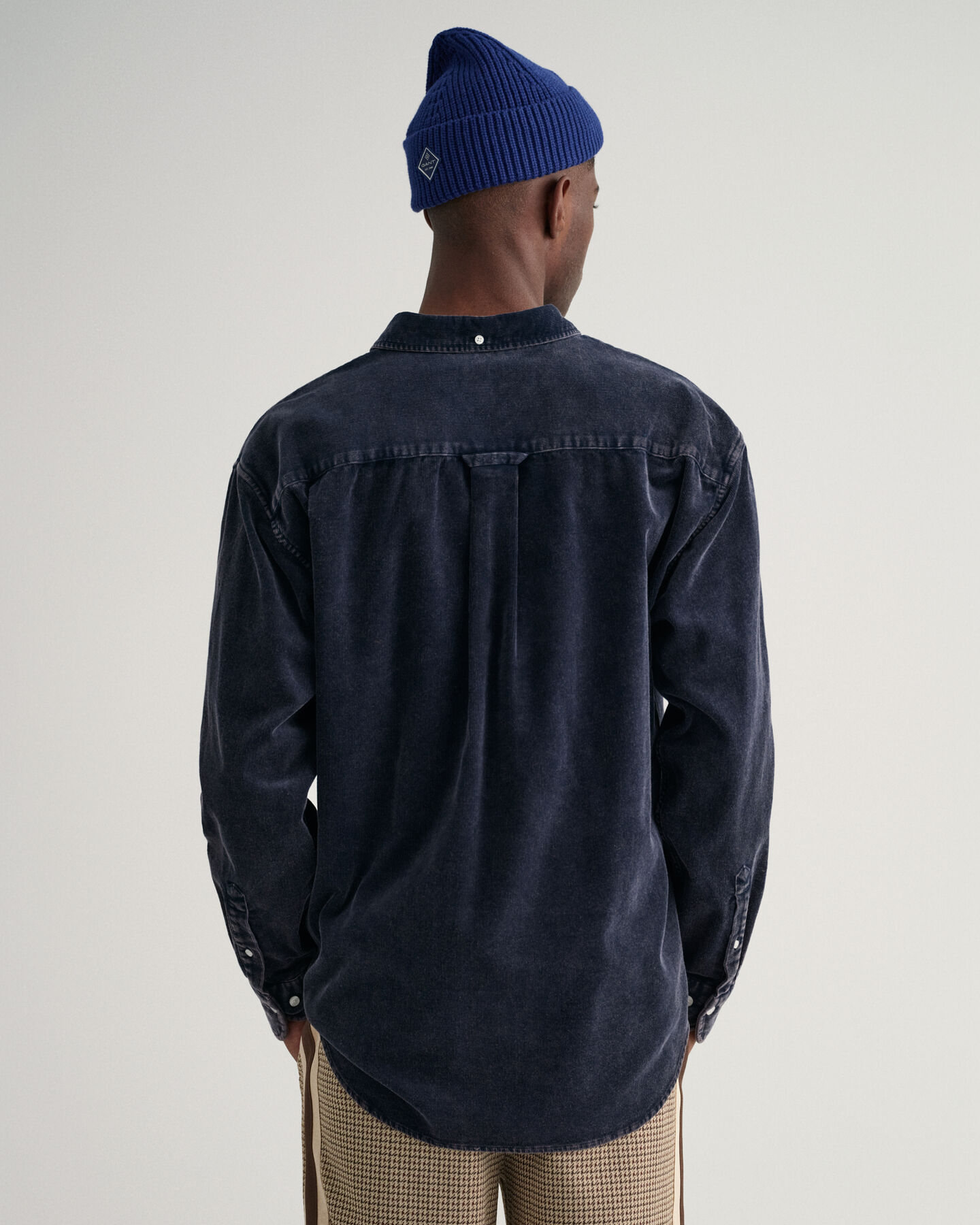 Camisa em bombazina com uma lavagem intensa relaxed fit