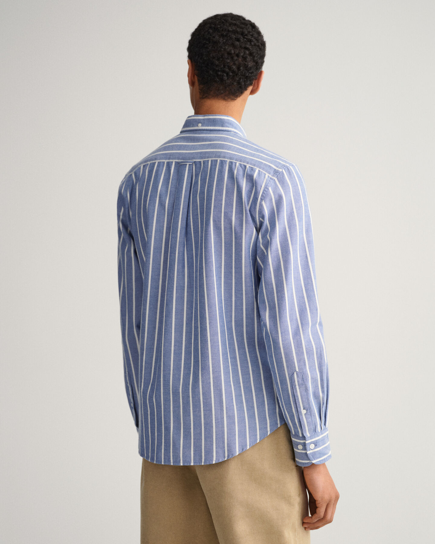 Camisa Oxford com riscas largas regular fit