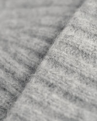 Gorro em mistura de lã com alpaca