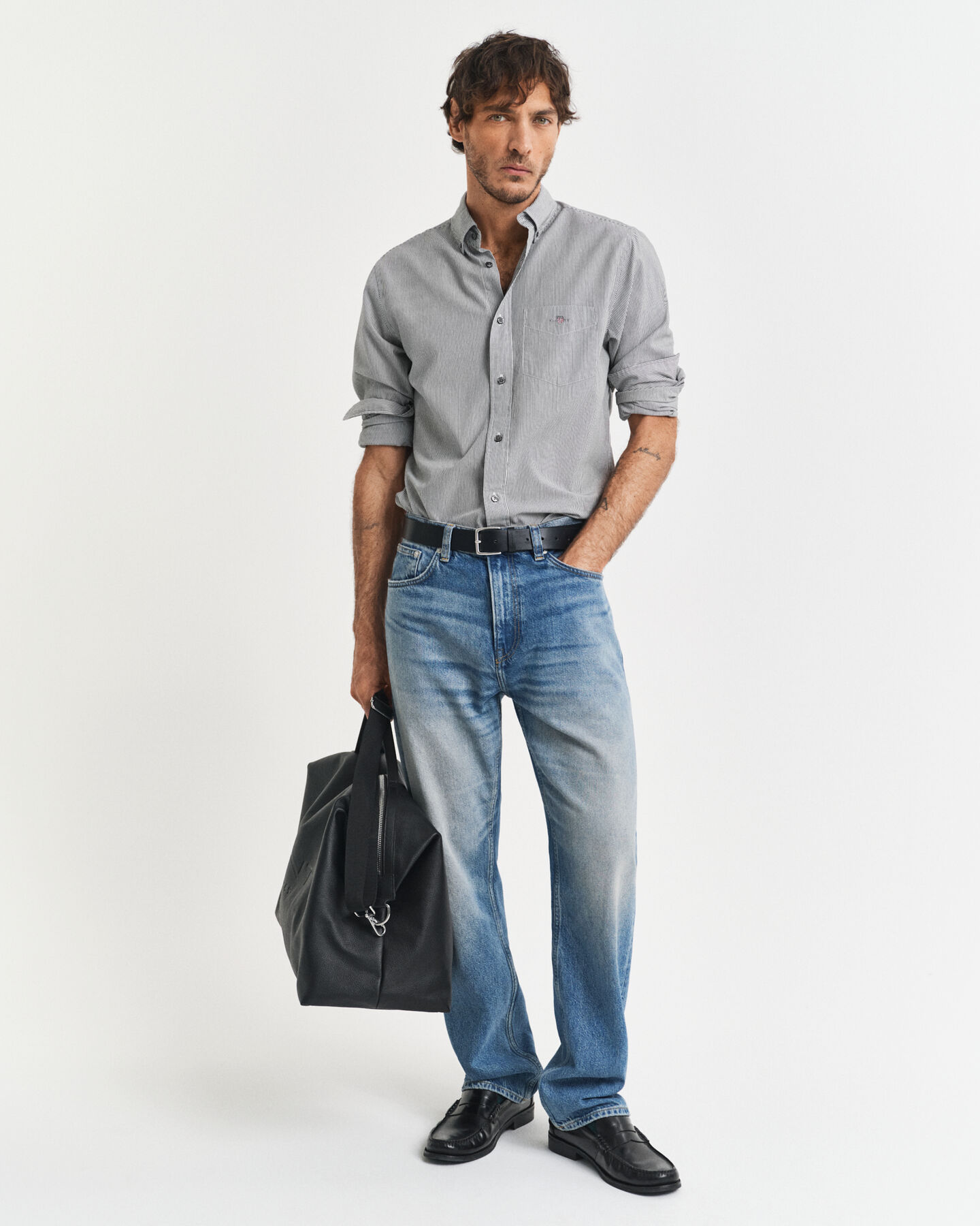 Camisa em popelina às riscas finas Classic regular fit