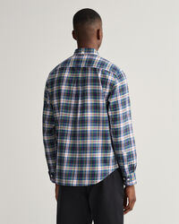 Camisa em padr&atilde;o xadrez tartan regular fit