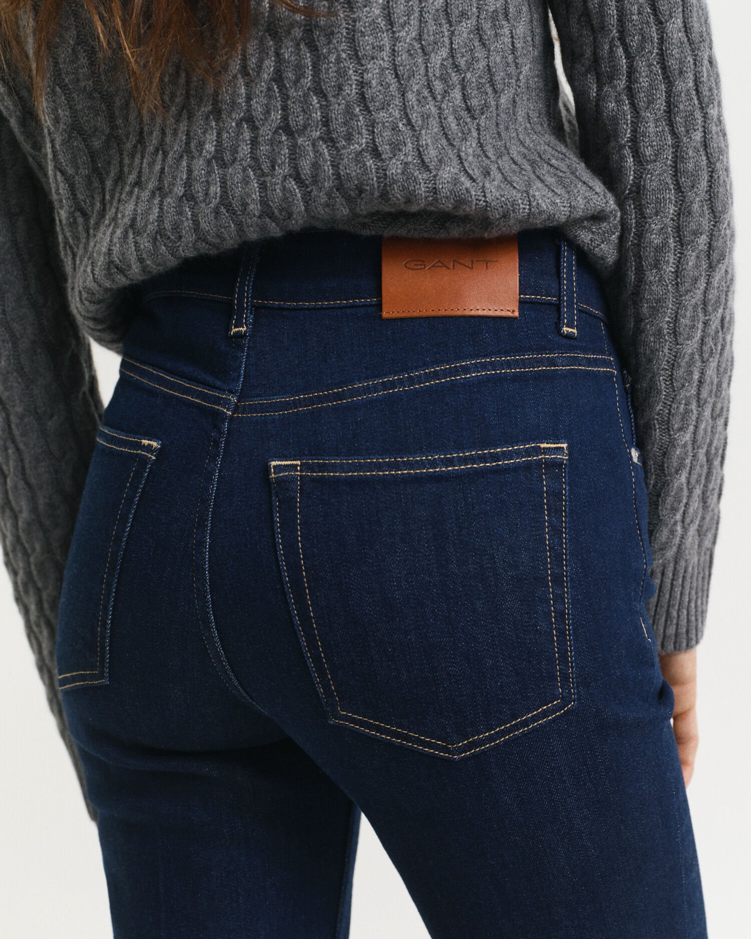 Calças de ganga evasê slim fit