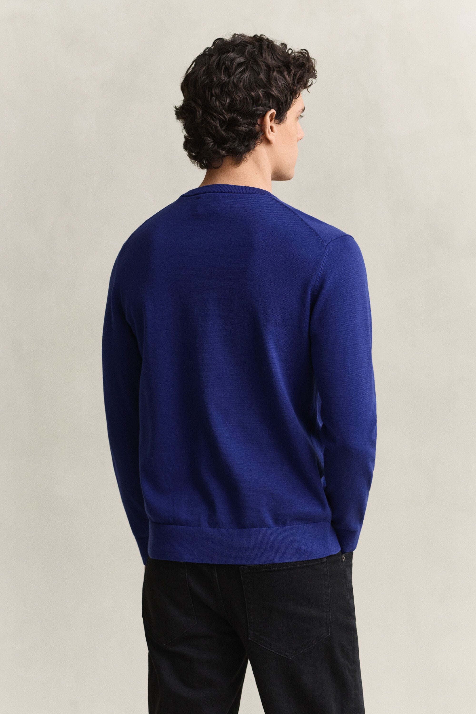 Camisola de malha com decote redondo clássica em algodão