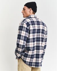 Sobrecamisa em flanela com forro em velo regular fit