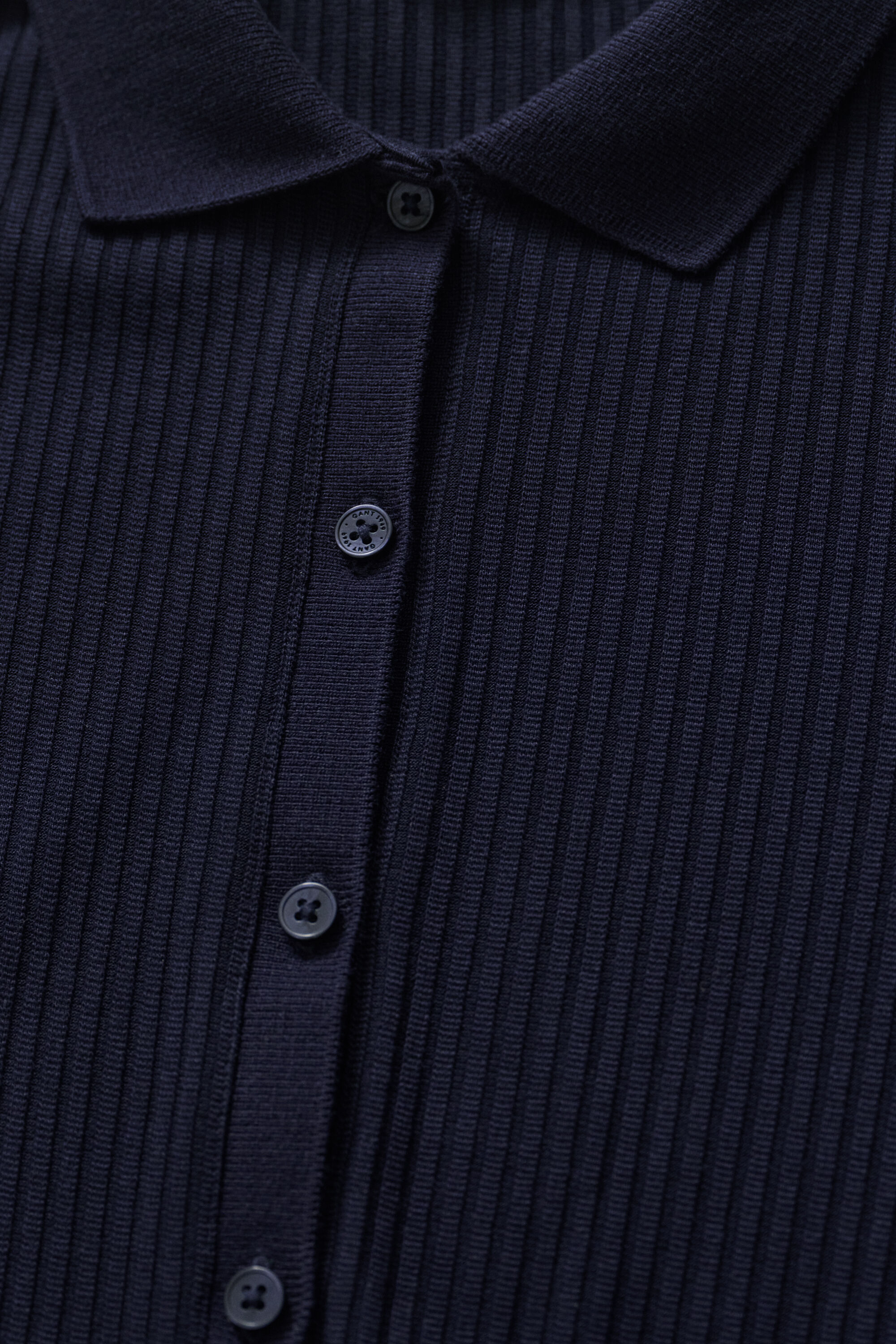 Vestido tipo polo canelado slim