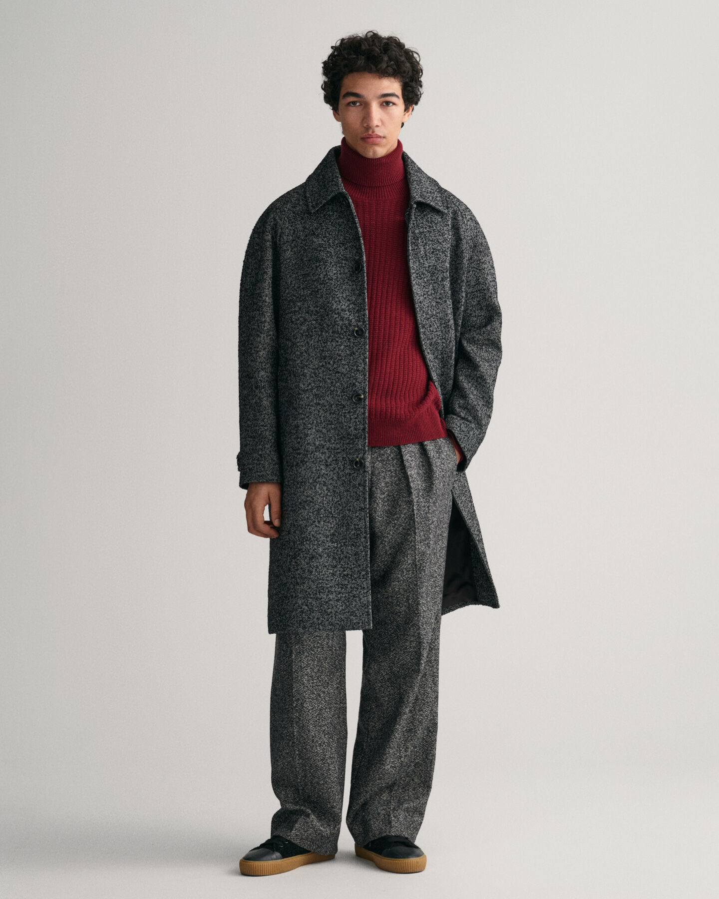 Pulover texturizado de gola alta