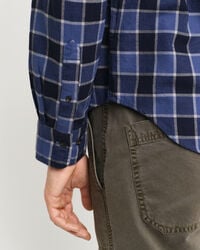 Camisa com padrão espinha de peixe e de xadrez regular fit