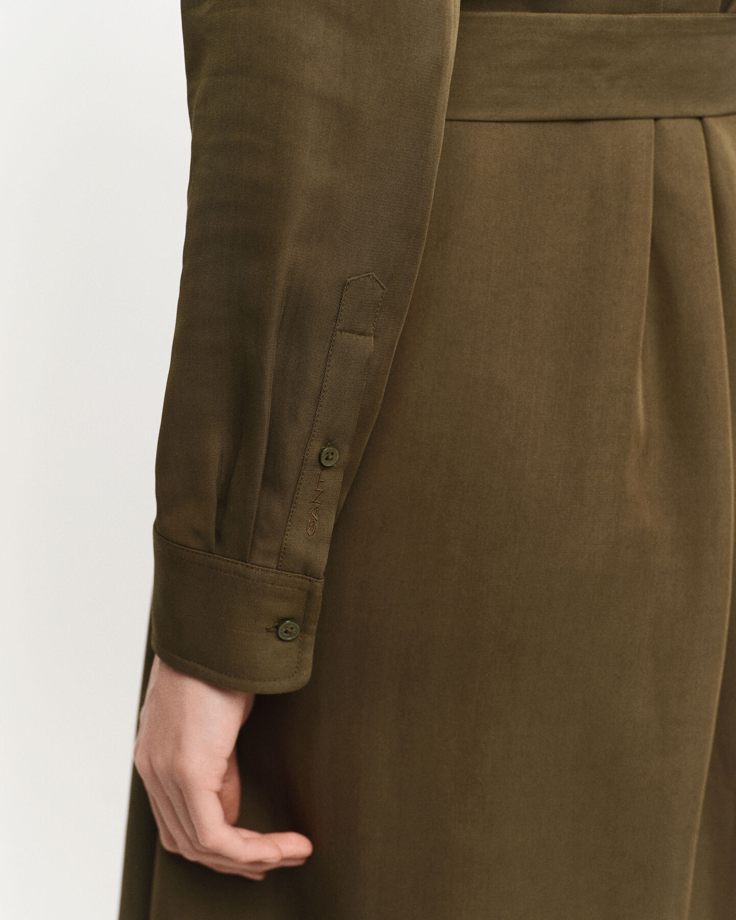 Vestido-camisa com bolsos