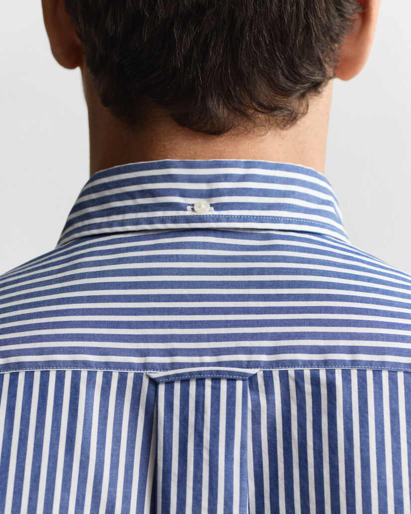 Camisa em popelina às riscas Classic regular fit