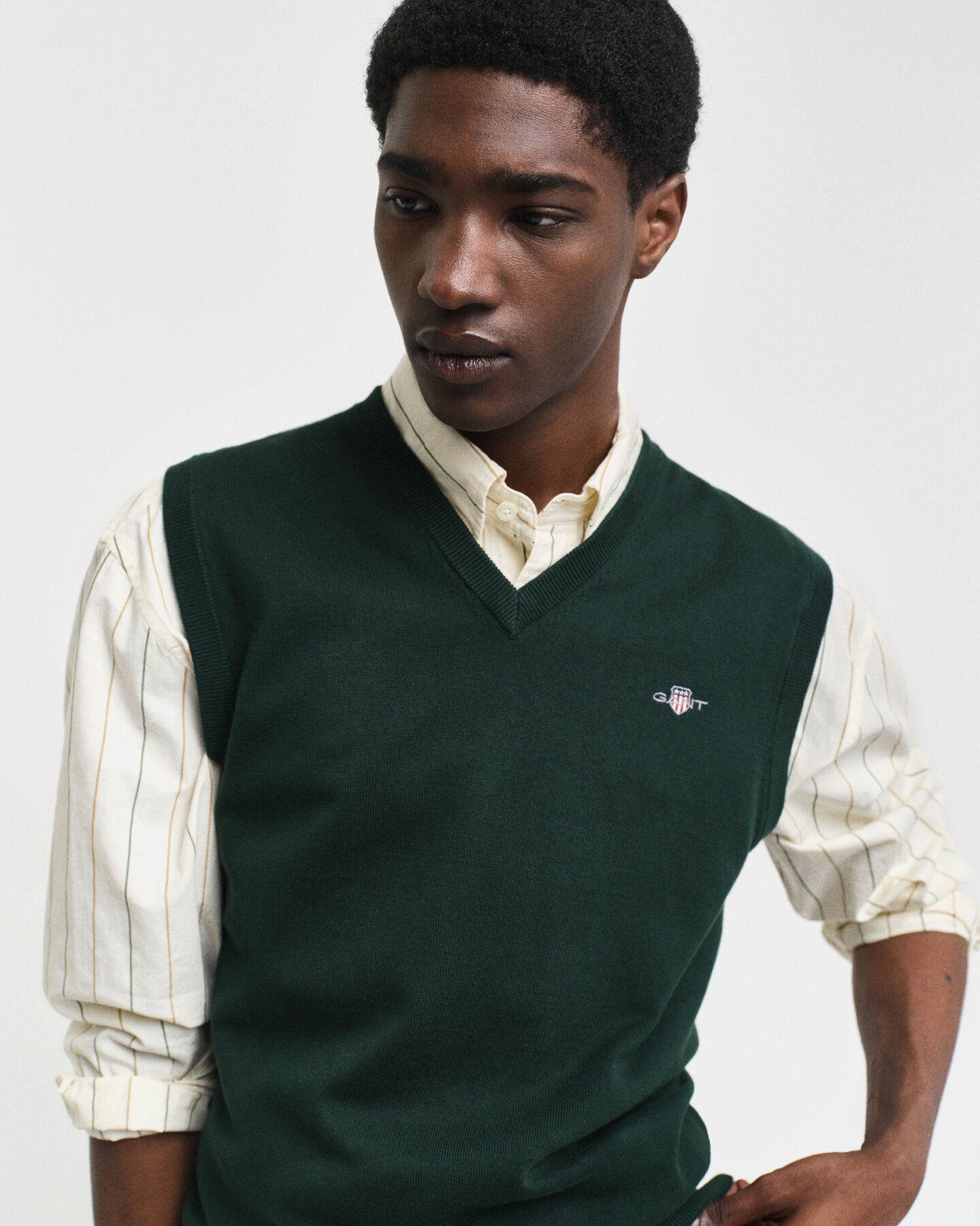 Pulover sem mangas em algod&atilde;o cl&aacute;ssico