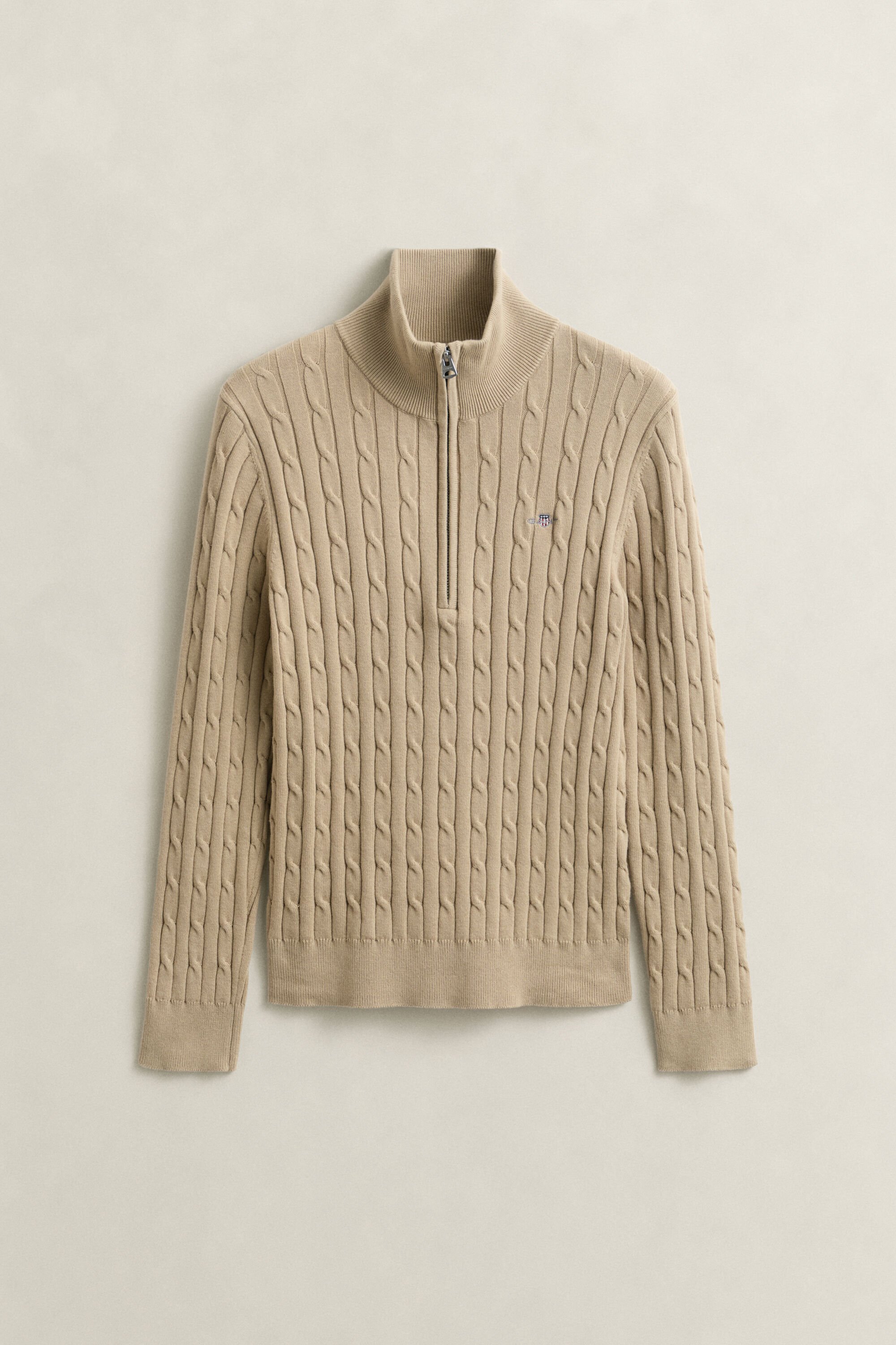 Camisola em malha entrançada com meio fecho de correr