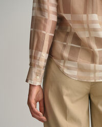 Camisa em padr&atilde;o xadrez seda de algod&atilde;o regular fit