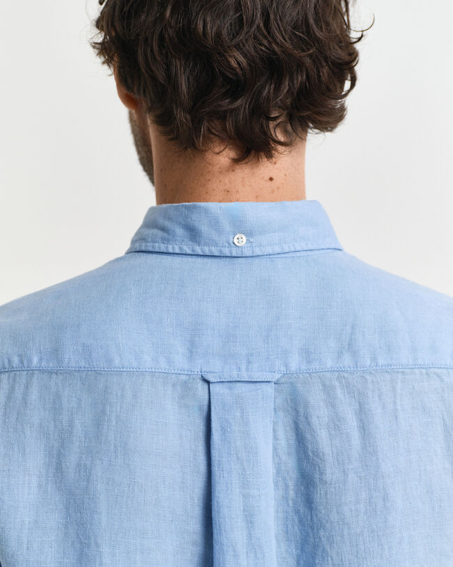 Camisa de linho tingida com manga curta regular fit