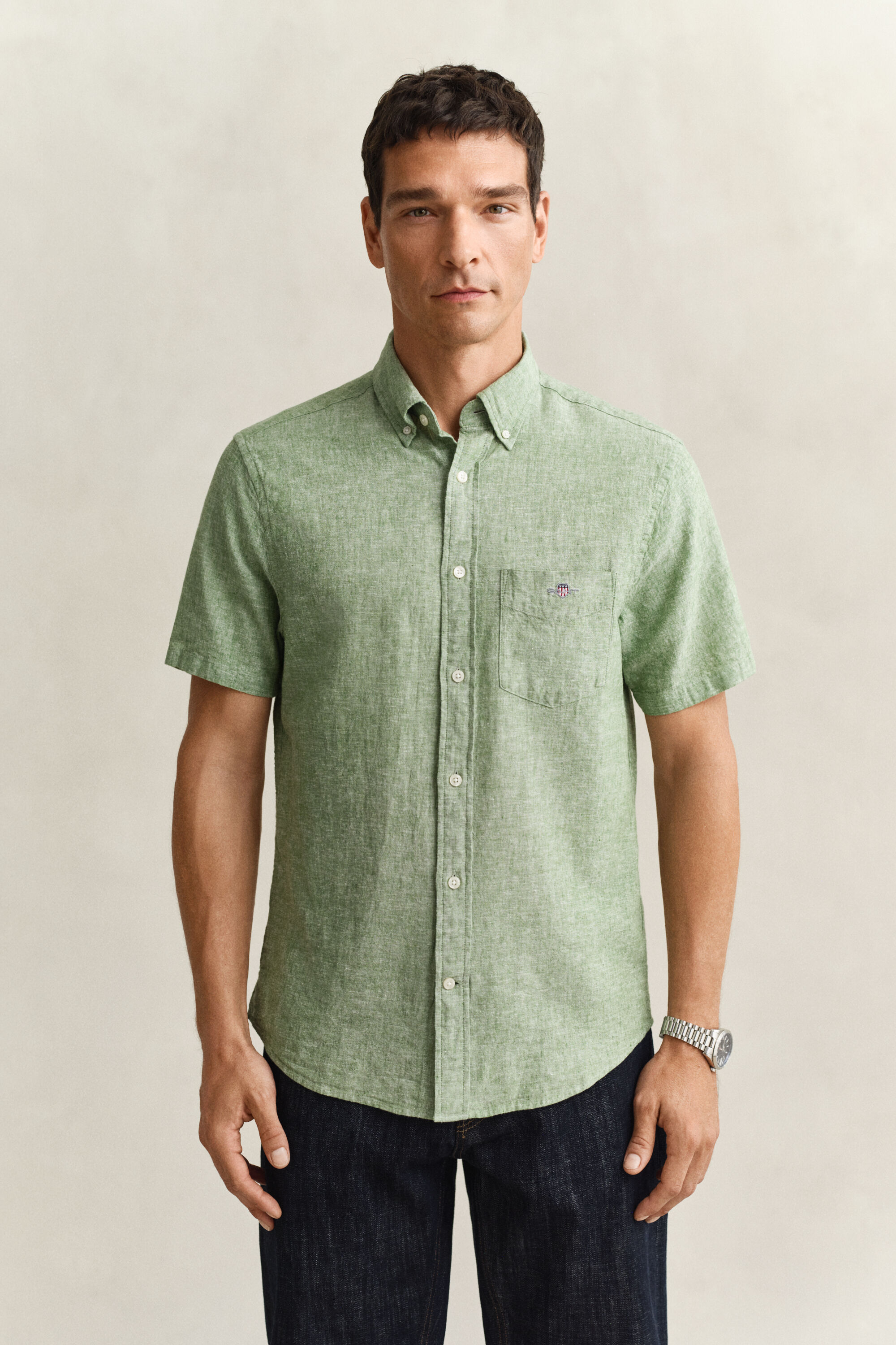 Camisa de manga curta em mistura de linho