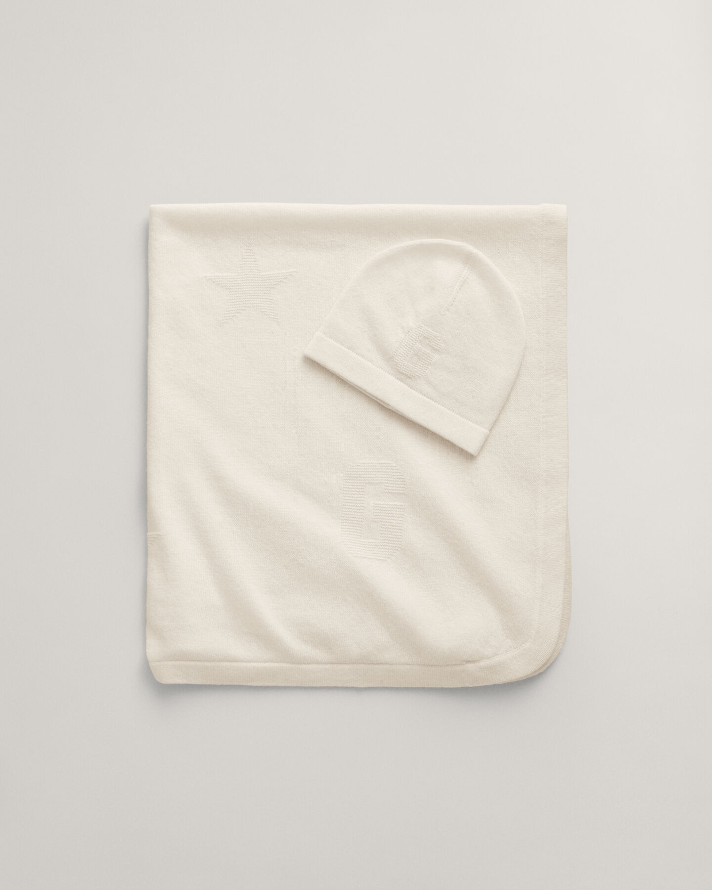 Conjunto de oferta com gorro e manta Baby