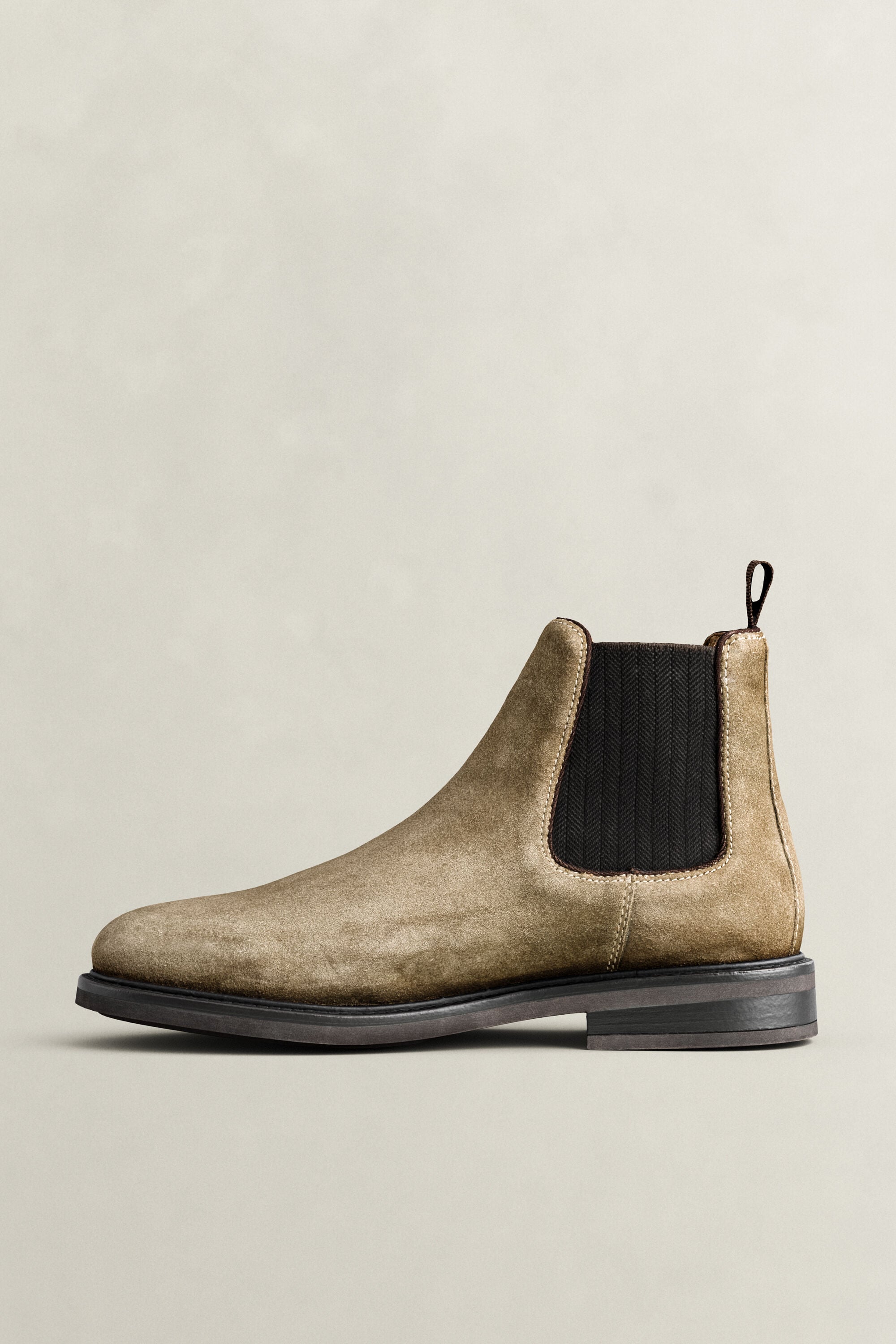 Botas Chelsea em camurça St Fairkon
