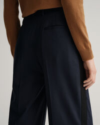 Calças Tuxedo com cintura subida