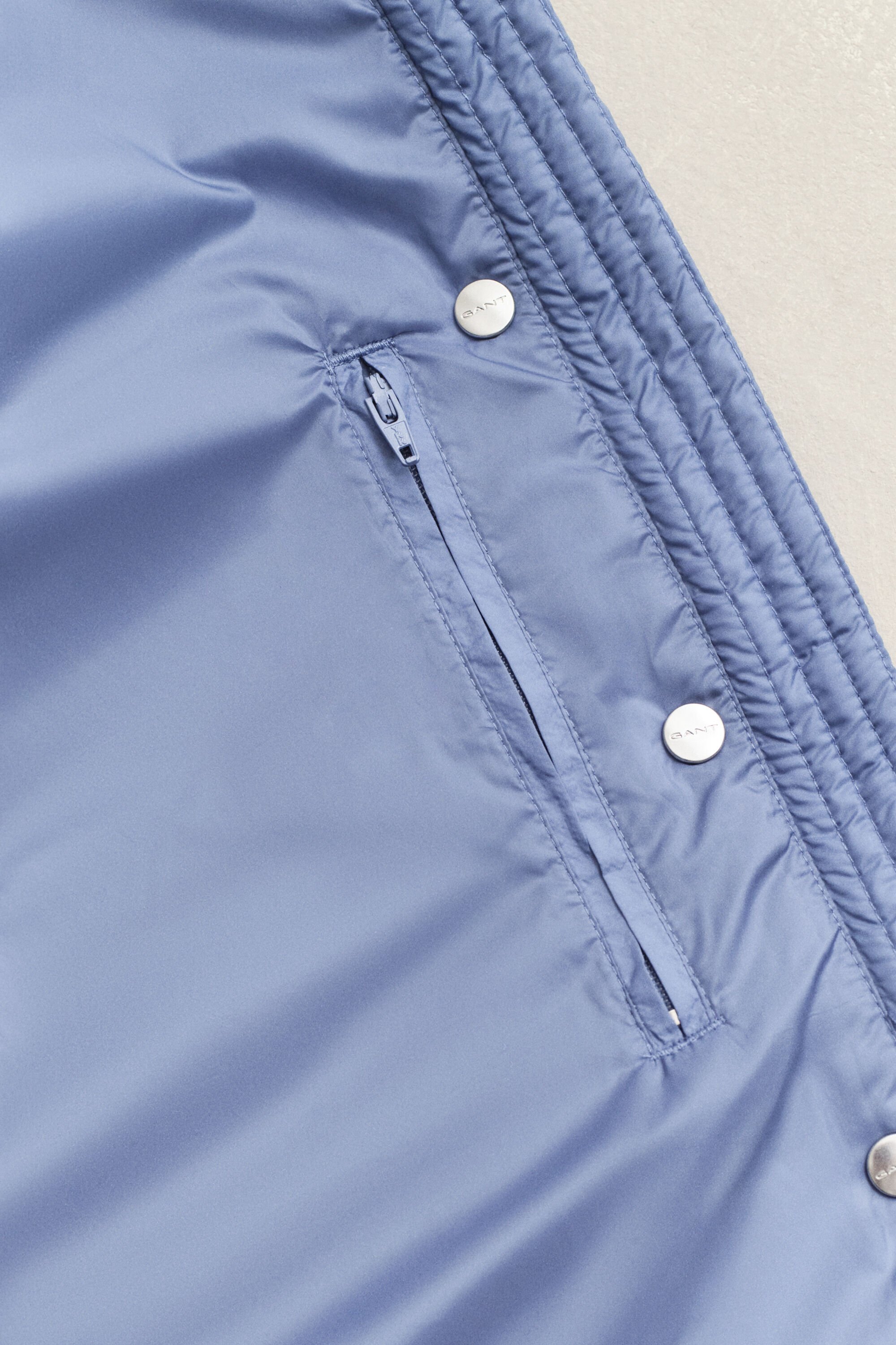 Blusão de penas leve