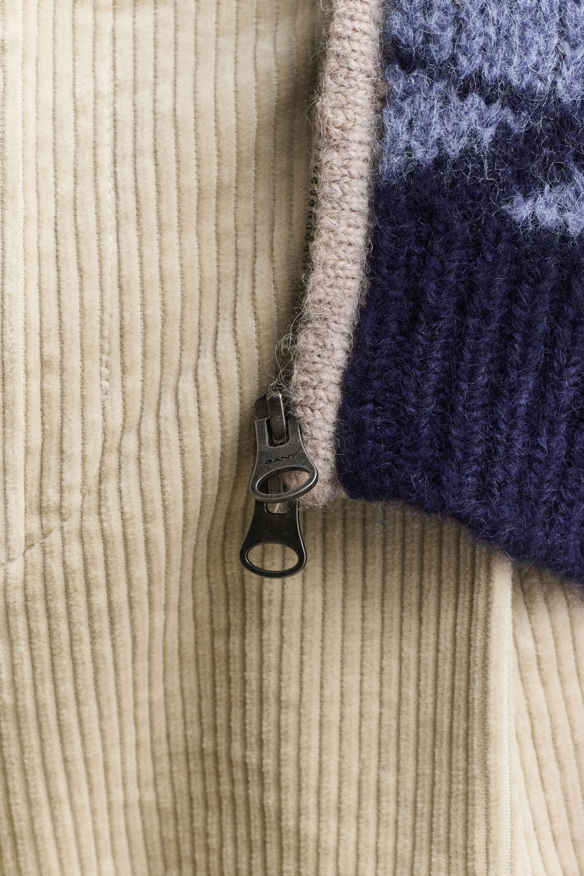 Casaco de malha Jacquard em mistura de lã de alpaca com fecho de correr