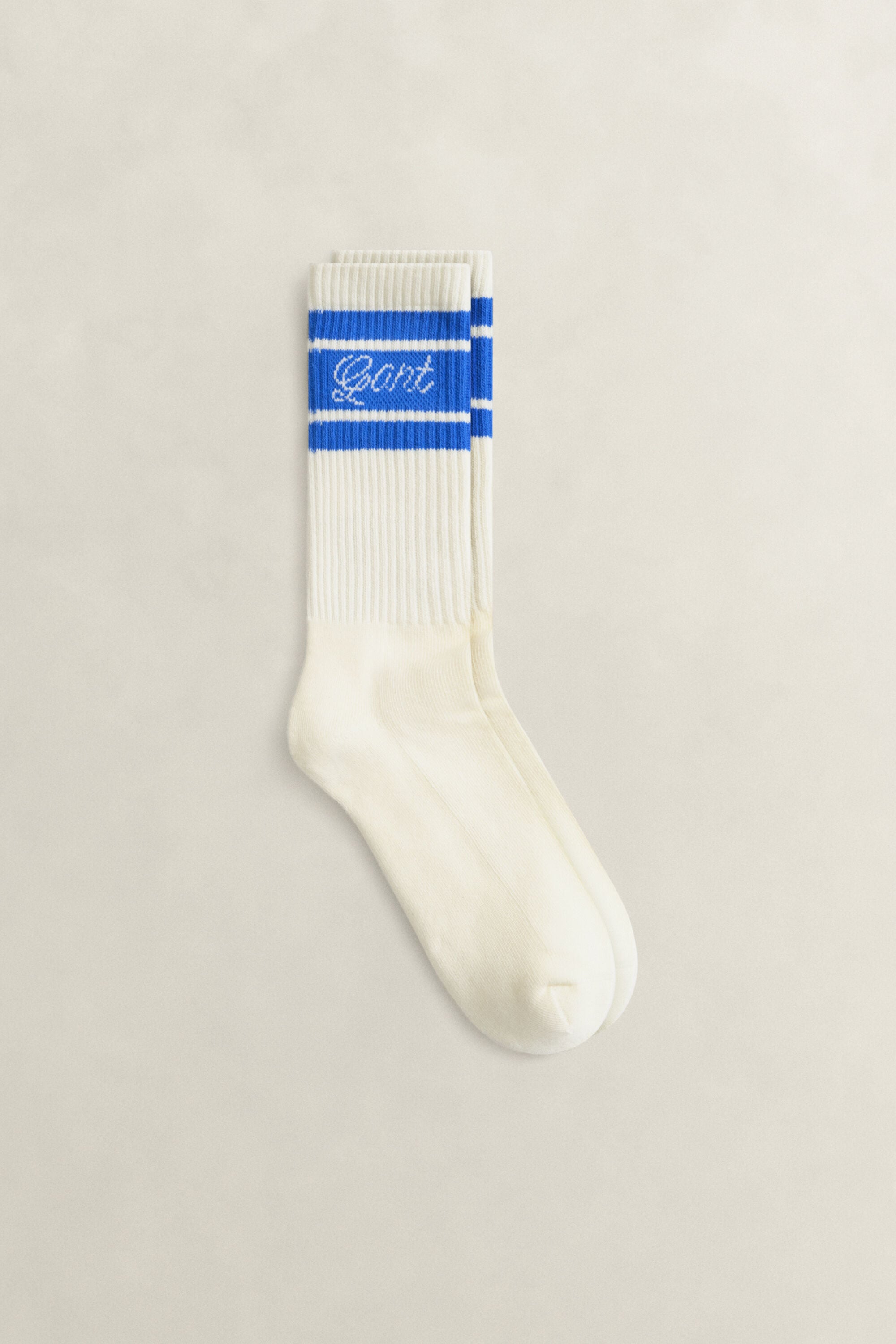 Meias desportivas com grafismo