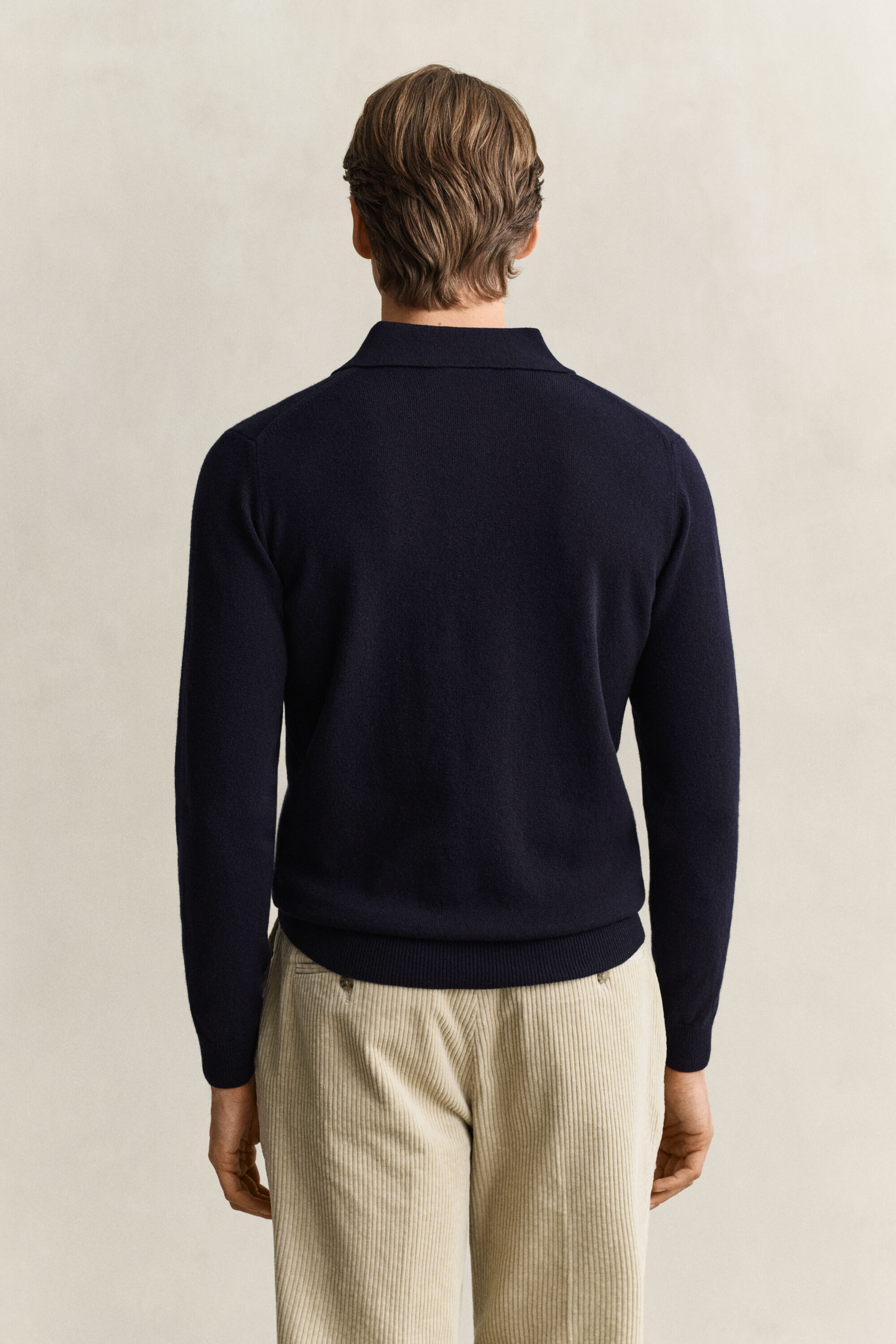 Camisola de malha tipo polo em lã extrafina