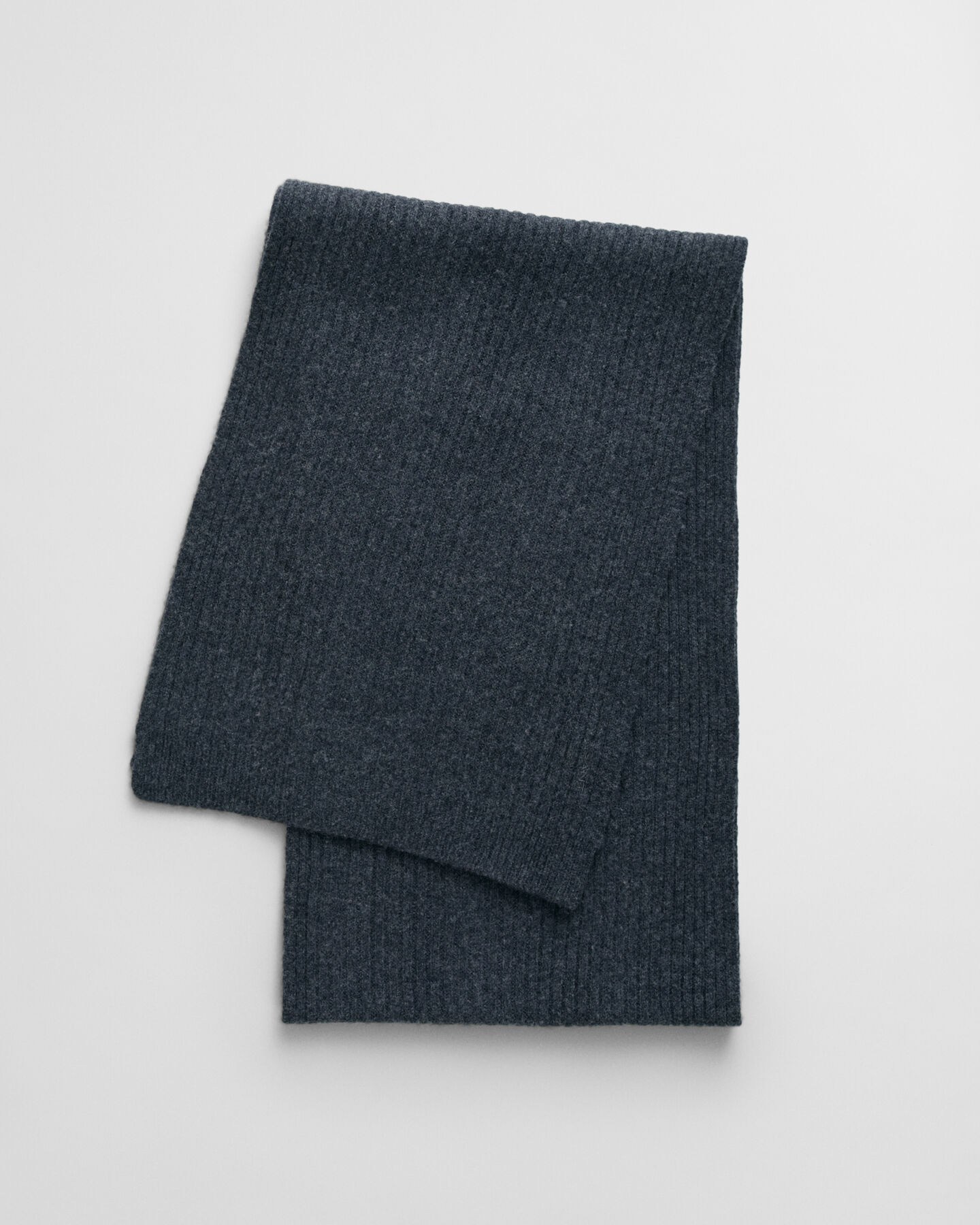 Cachecol em malha de lã fina