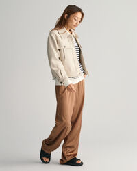 Rugger &agrave;s riscas de marinheiro