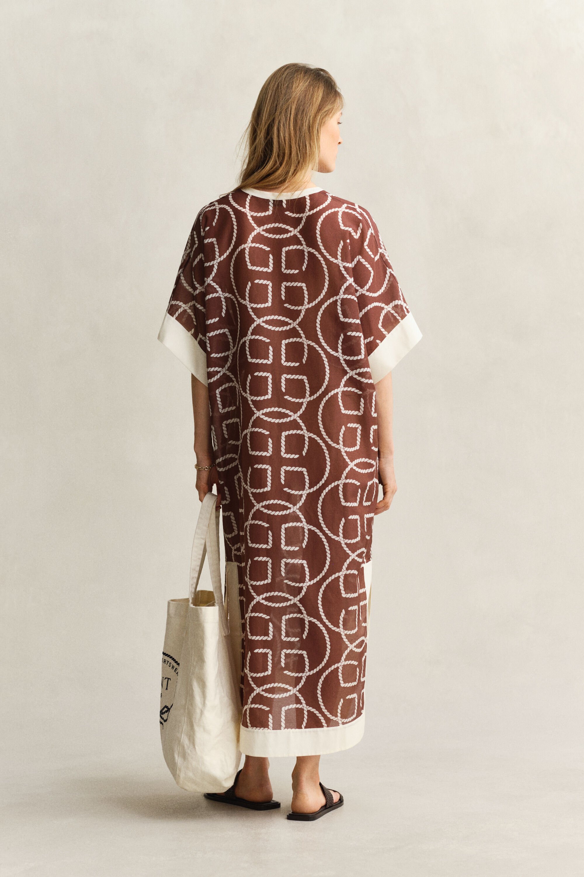 Cafetã em seda e algodão Monogram