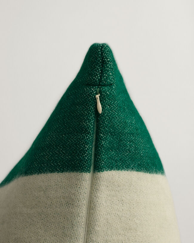 Almofada em lã às riscas