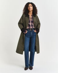 Gabardina em algodão com acabamento encerado