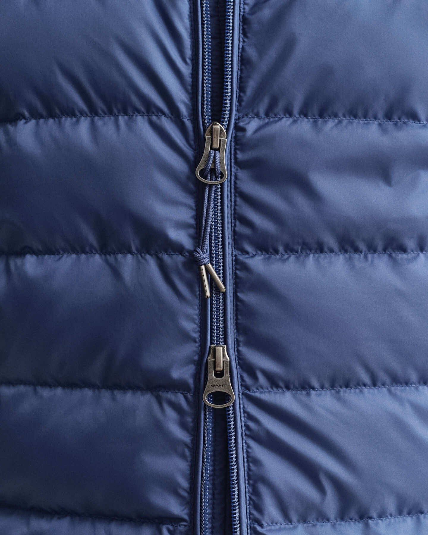 Blusão de penas leve