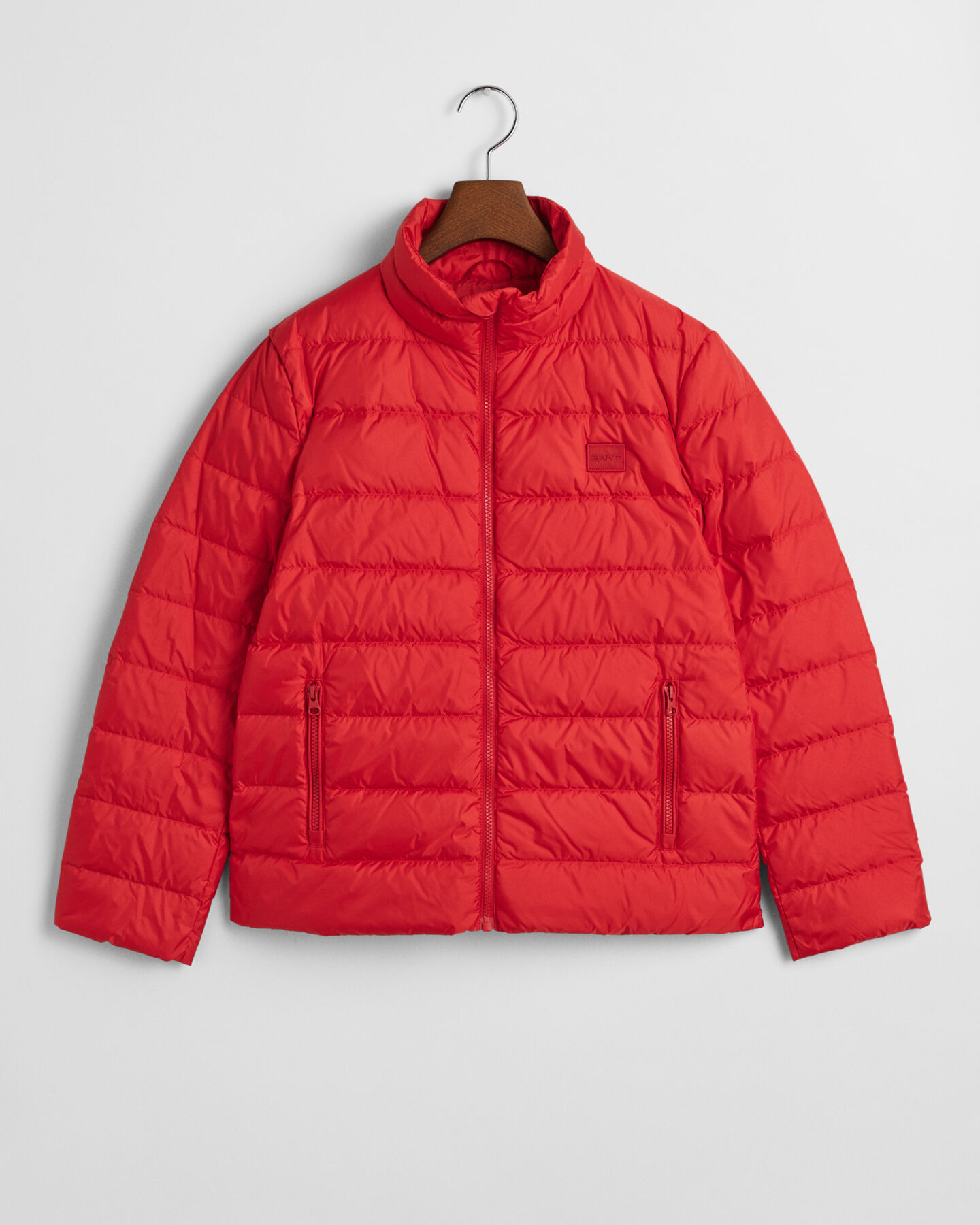 Blusão de penas leve com logótipo